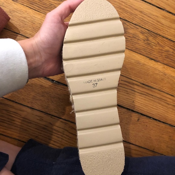 New Espadrilles - Picture 5 of 8